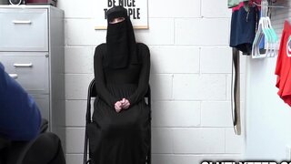 Pervy security officer makes sexy thief suck his dick and lick his balls Thumb