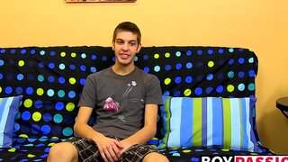 Hot twink butt Max Morgan jerking his bbw cock at home Thumb