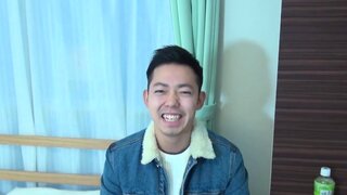 Homo Japanese male jerked off by tricky degenerate Thumb