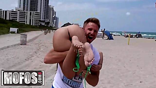 Cleo Vixens threesome sex by Mofos
