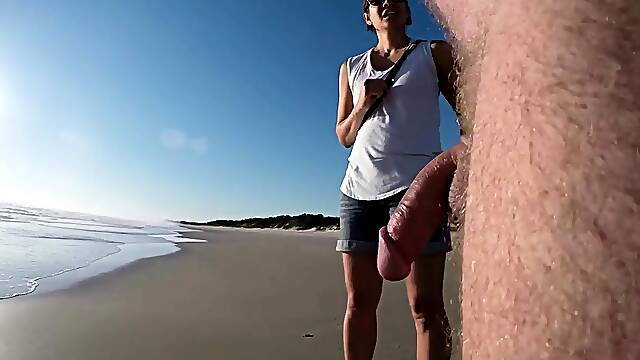 Nude amateur guy exposes his thick meat pole on the beach