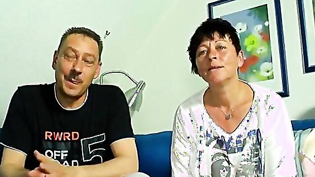 Big Boobs Brunette MILF gets her mature pussy pounded in homemade sex tape