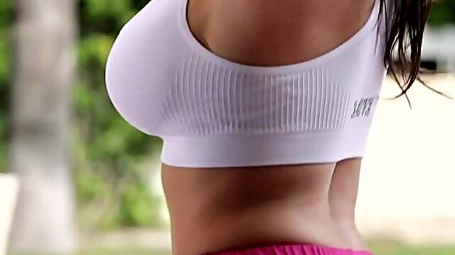 Kendra Lust Scissors Riley Reid at Yoga Class