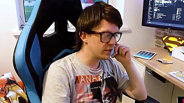 Natural Italian porn actress Valentina Bianco sucks & bangs her geeky nerd boyfriend at allies abode! XXX Hardcore